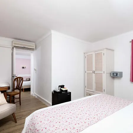 Szálloda Mas Djoliba Antibes