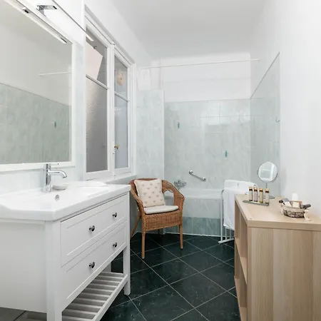 Hotel Mas Djoliba 3*