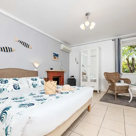 Mas Djoliba Hotel