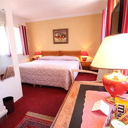Hotel Mas Djoliba